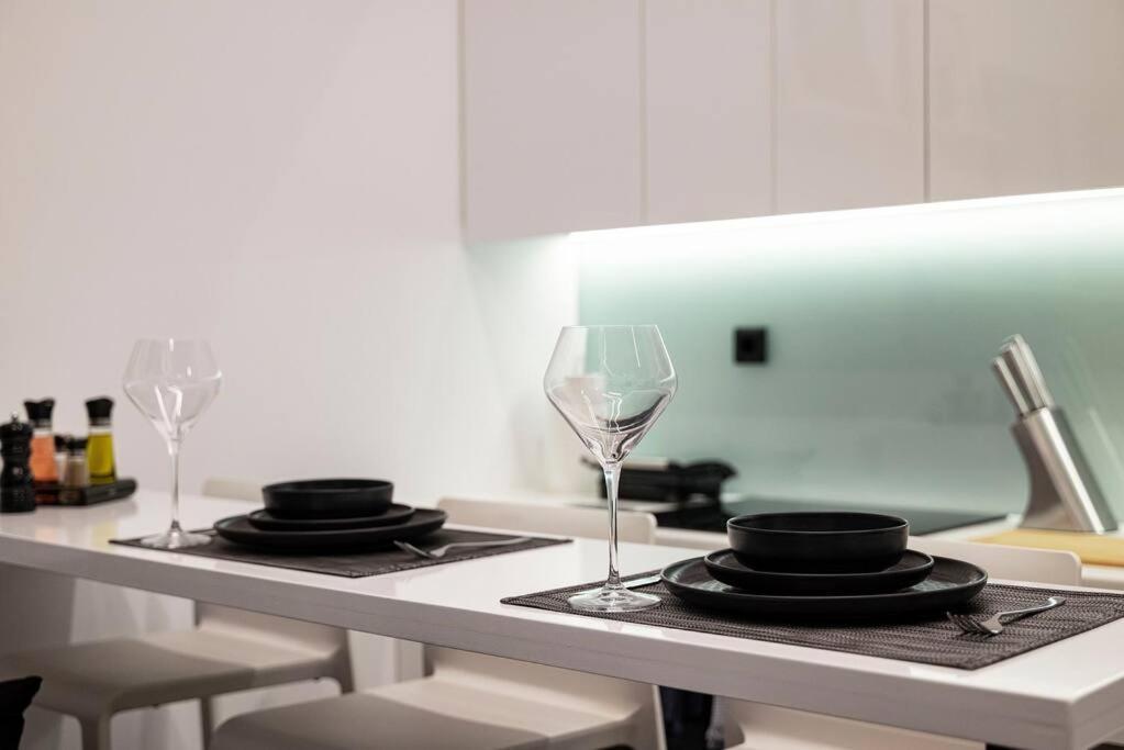 Poem Apartment Kos Town Luaran gambar