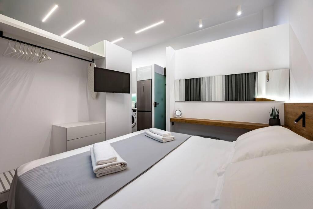 Poem Apartment Kos Town Luaran gambar